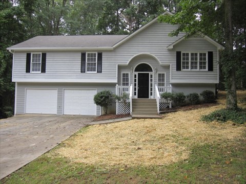 Home for sale: Powder Springs, GA 30127