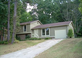Investment property: Lithonia, GA 30058