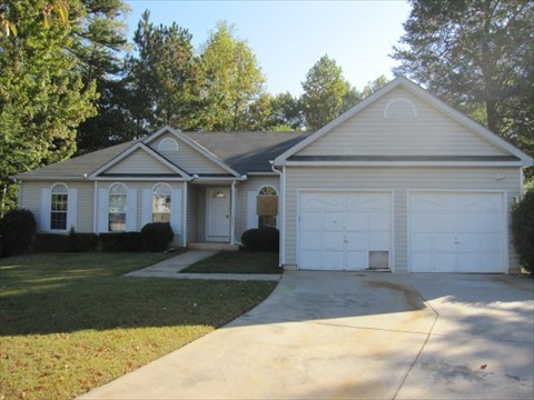 Home for sale: Lithonia, GA 30058