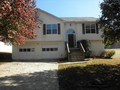 Home for sale: Lithonia, GA 30038